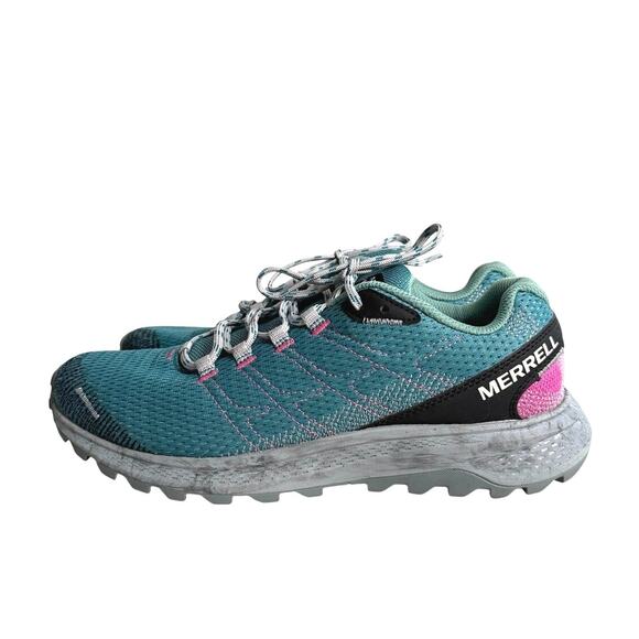 Merrell women\'s fly strike sneaker size 10